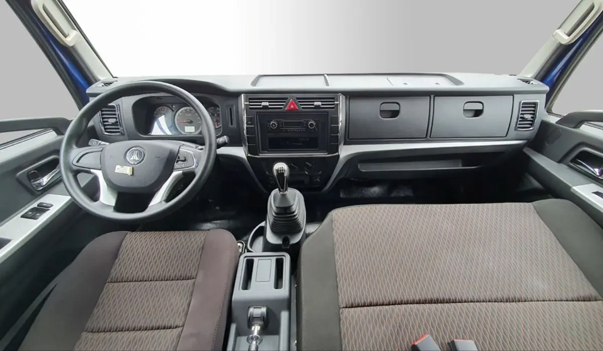 Khám phá chi tiết nội thất xe tải Đồng Vàng 800